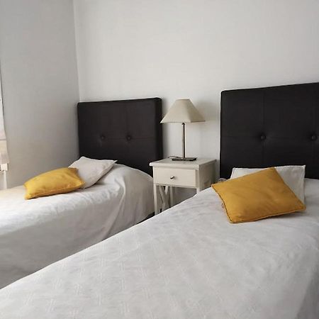 Departamento De Dos Dormitorios Para 6 Personas En El Centro Buenos Aires Exterior photo